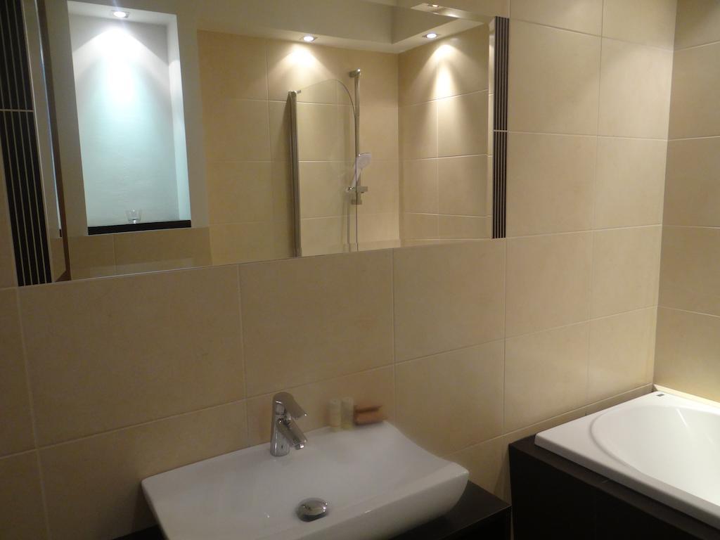 Apartament Classic Κίελτσε Δωμάτιο φωτογραφία